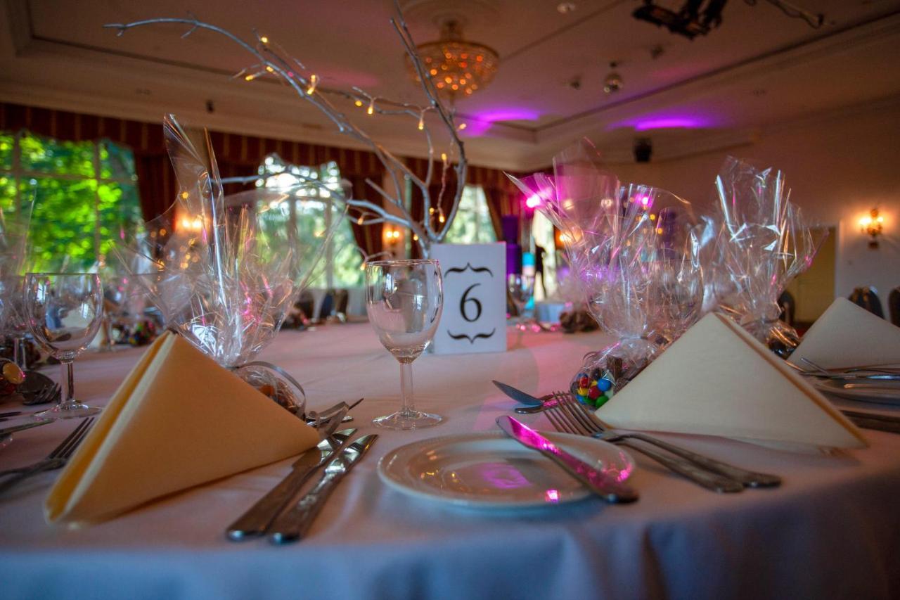Lynford Hall Hotel Mundford Экстерьер фото