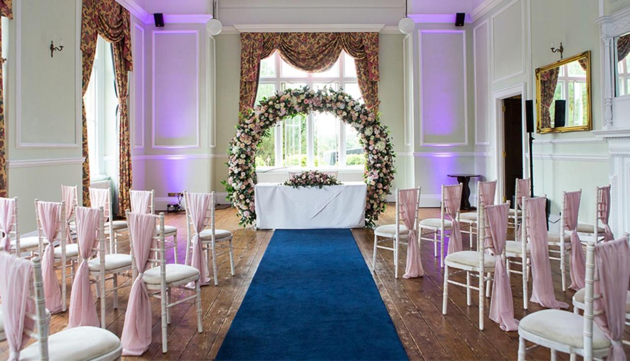 Lynford Hall Hotel Mundford Экстерьер фото