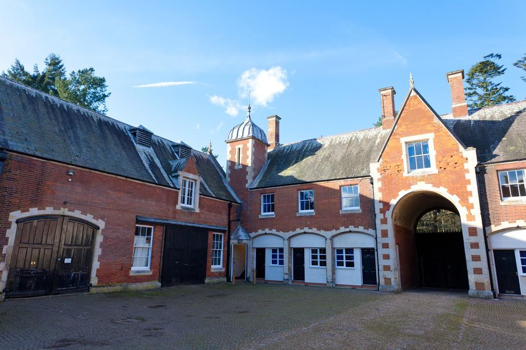 Lynford Hall Hotel Mundford Экстерьер фото