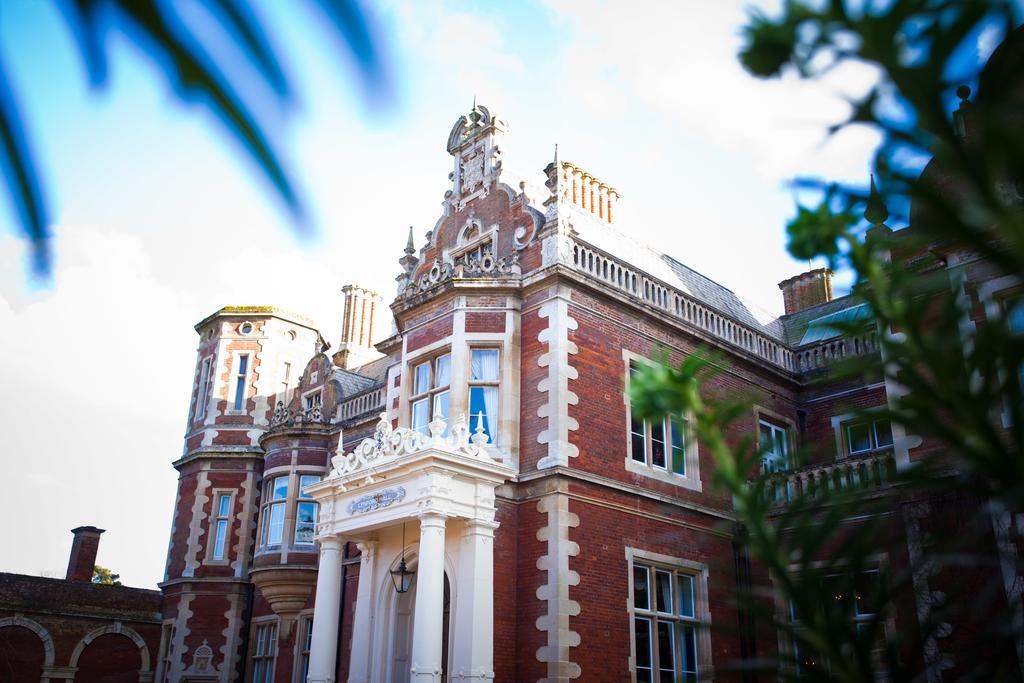 Lynford Hall Hotel Mundford Экстерьер фото