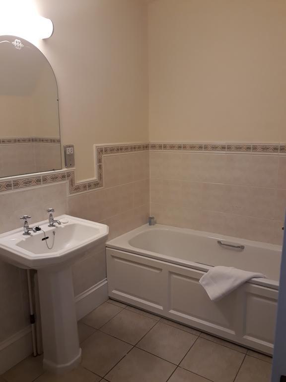 Lynford Hall Hotel Mundford Экстерьер фото