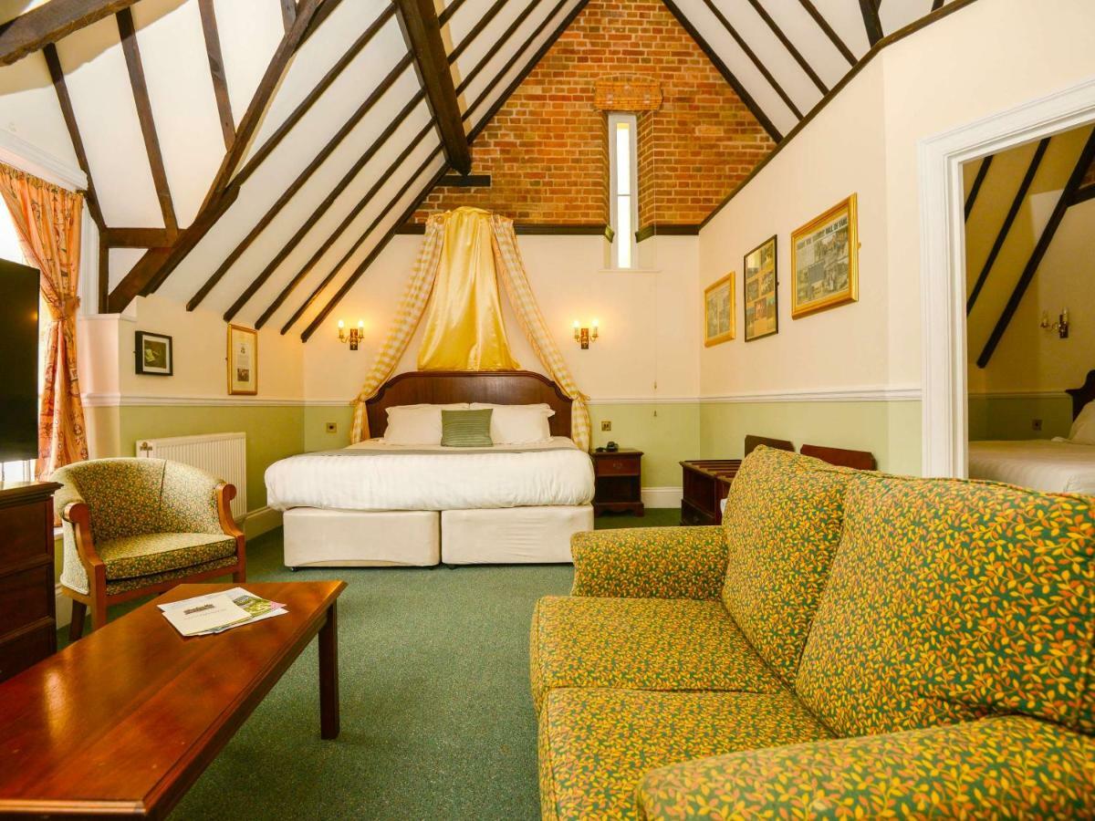 Lynford Hall Hotel Mundford Экстерьер фото