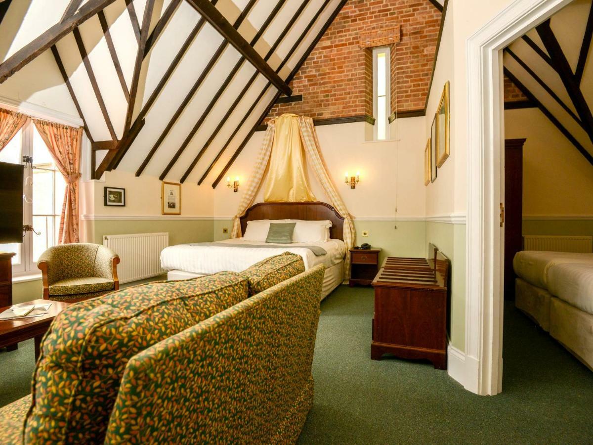 Lynford Hall Hotel Mundford Экстерьер фото